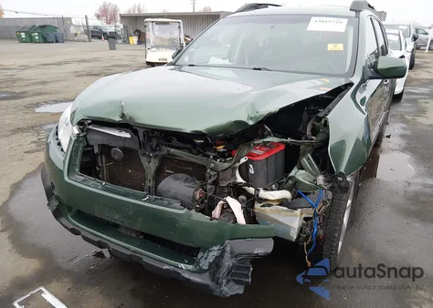 2013 Subaru Outback 2.5I Premium из США, поврежденный, VIN 4S4BRBGC8D3294449